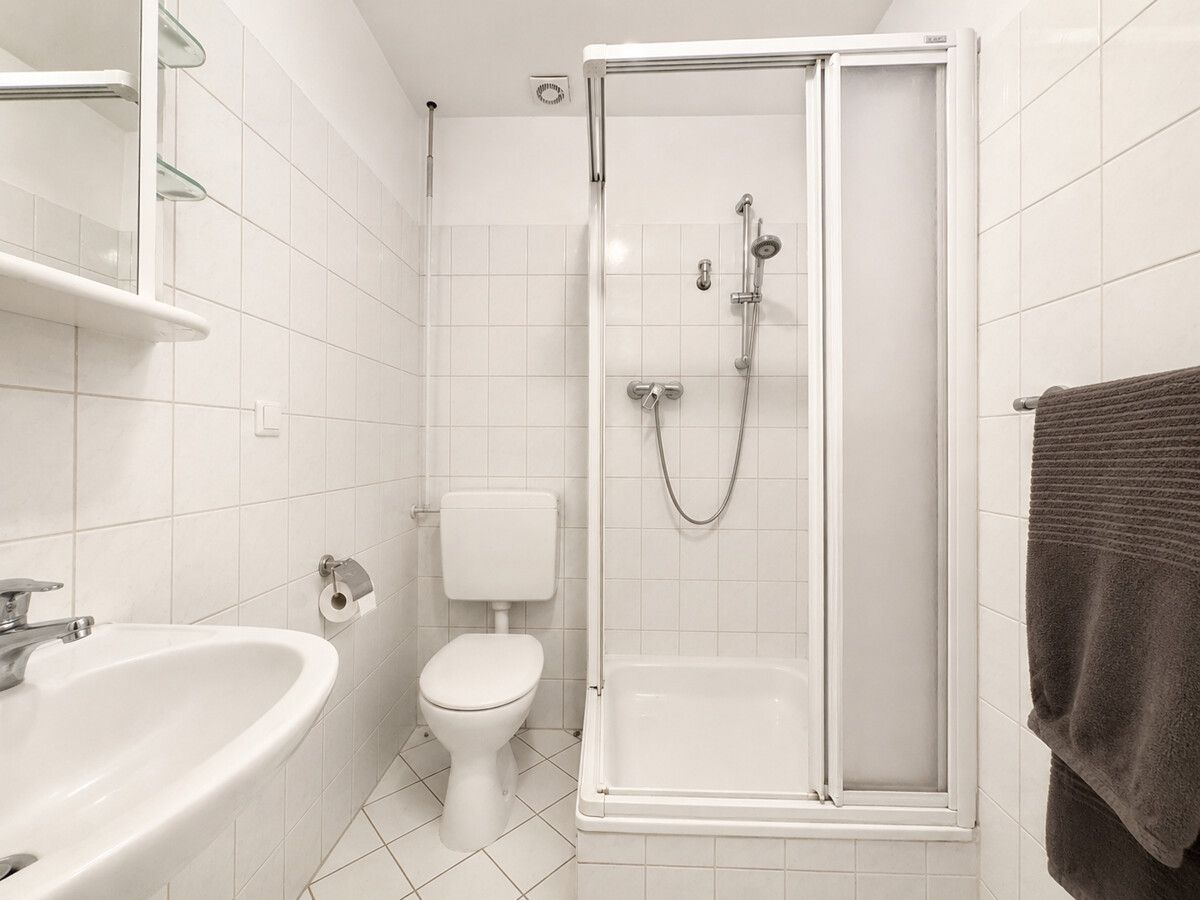 Zentral und ruhig: 1,5-Zimmer-Dachgeschosswohnung in Essen-Nordviertel – Bild 5