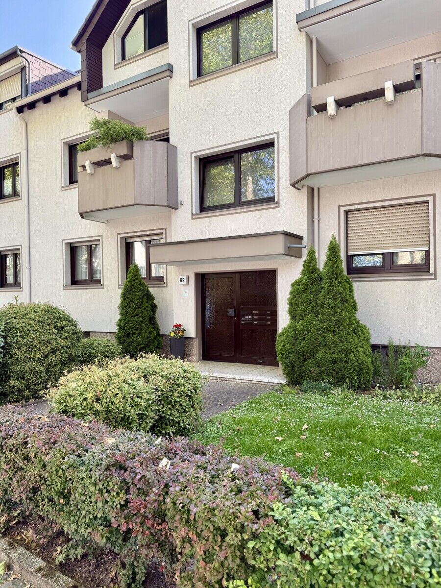 Großzügige Maisonettewohnung am Stadtgarten mit 2 Balkonen und Tiefgaragenstellplatz – Bild 1