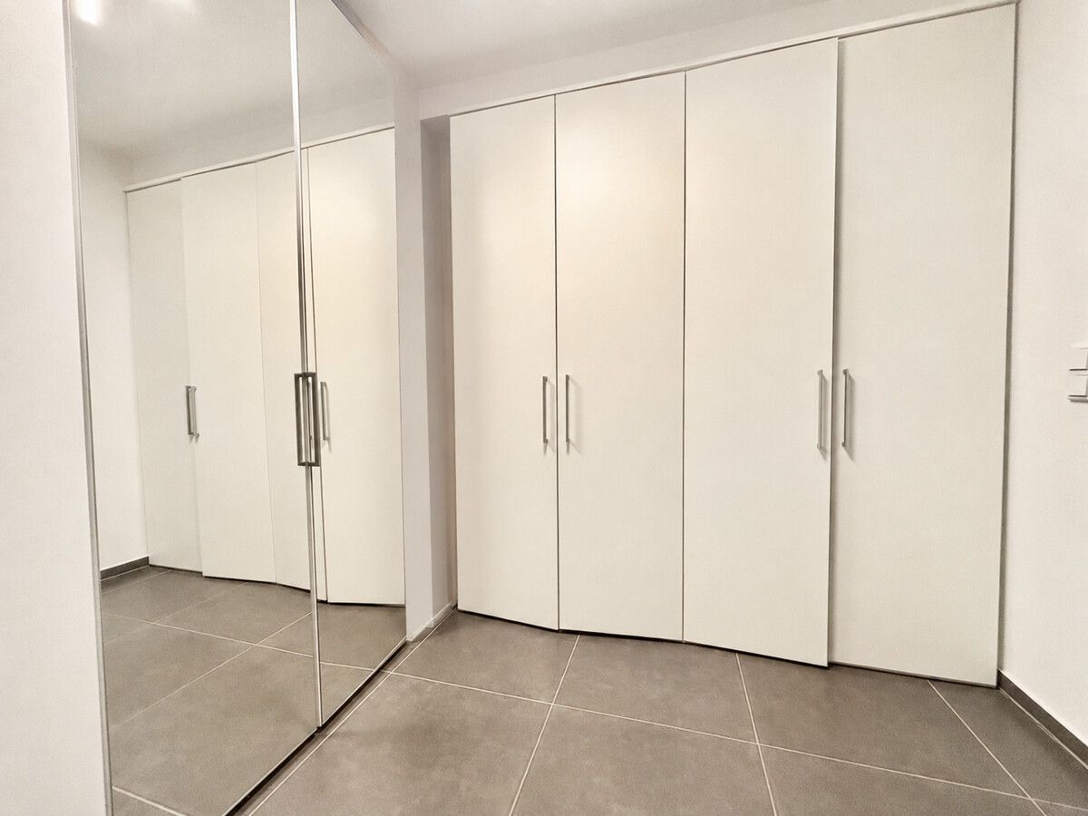Moderne 2,5 Zimmer in Eppendorf mit Loggia und Blick ins Grüne – Bild 9