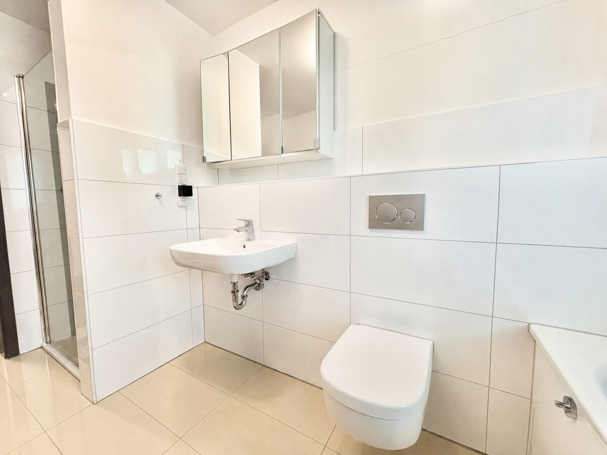 Moderne 2,5 Zimmer in Eppendorf mit Loggia und Blick ins Grüne – Bild 14