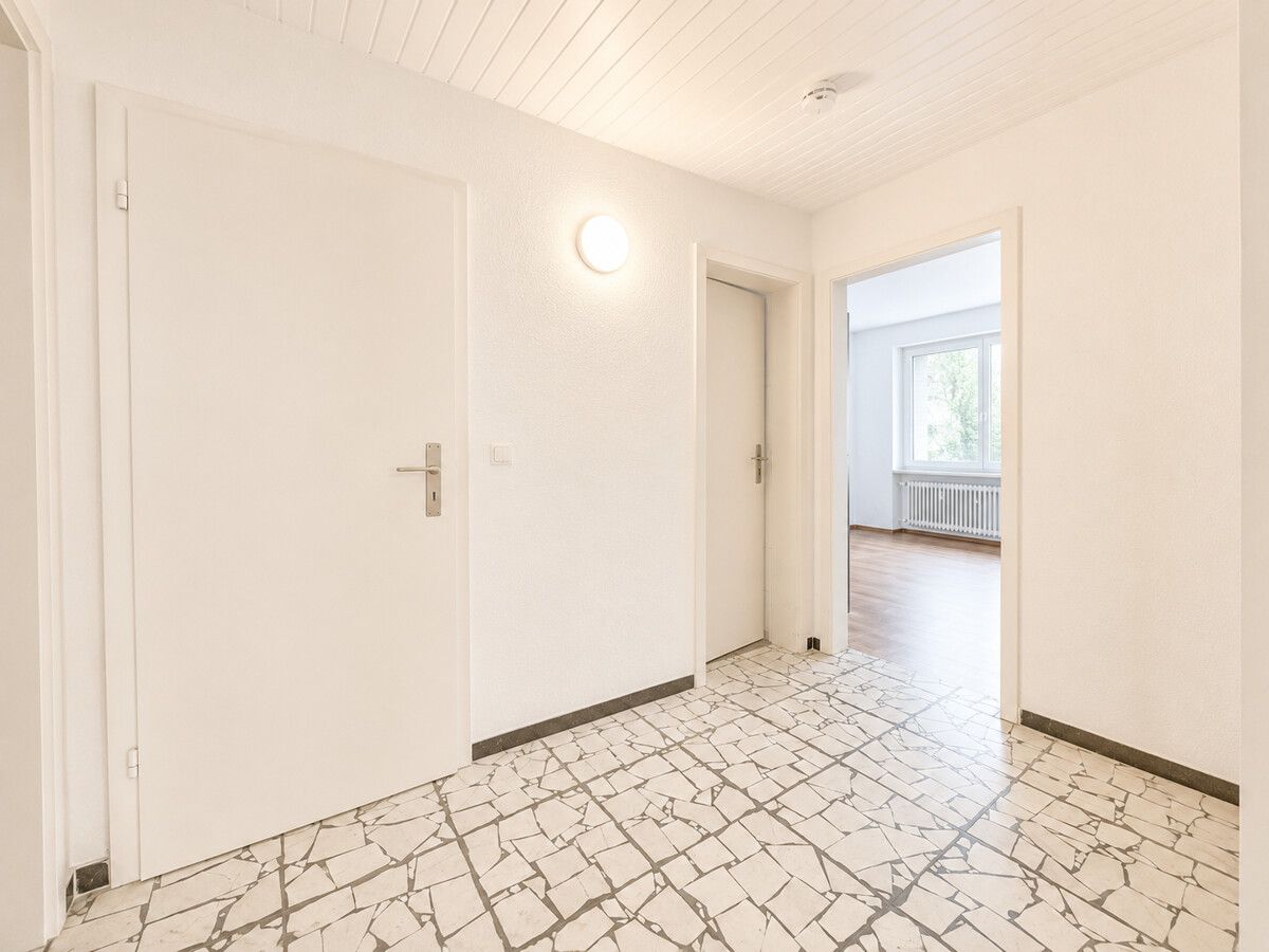 Großzügige Erdgeschosswohnung mit Terrasse und Garten in Bochum Höntrop – Bild 17