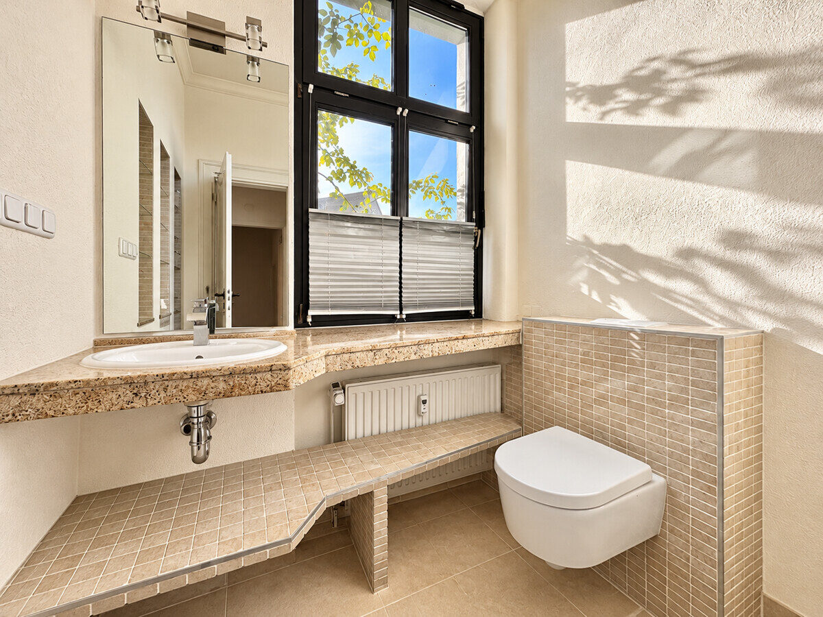 Charmante 3 Zimmer Wohnung in ruhiger Altbauvilla in Dahlhausen, Bild 5