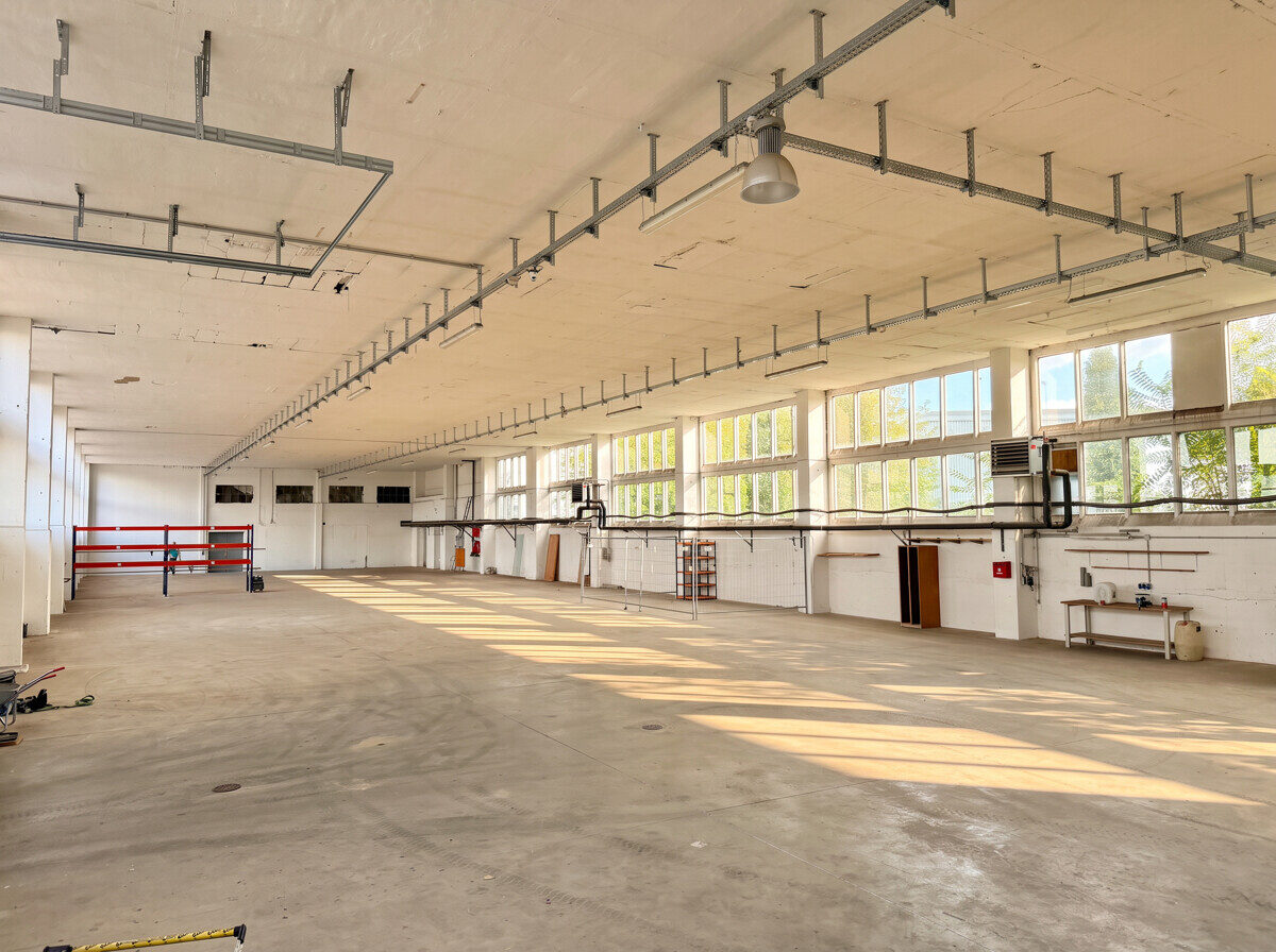 1.453 m² Lagerhalle mit Büro für nur 2.990 € mtl. | Logistikpark zwischen Hamburg & Berlin, Ansicht