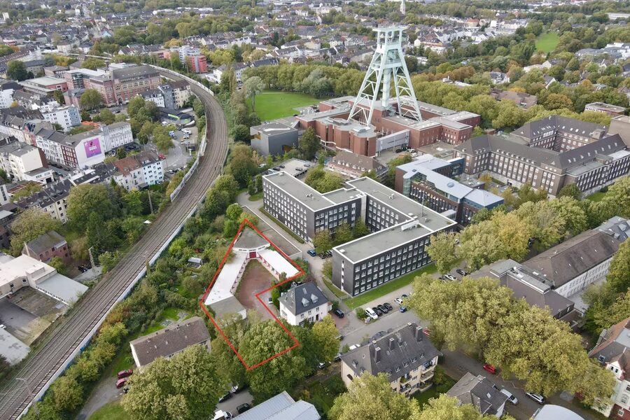 Attraktives Baugrundstück mit positiver Bauvoranfrage, Bochum Stadtpark
