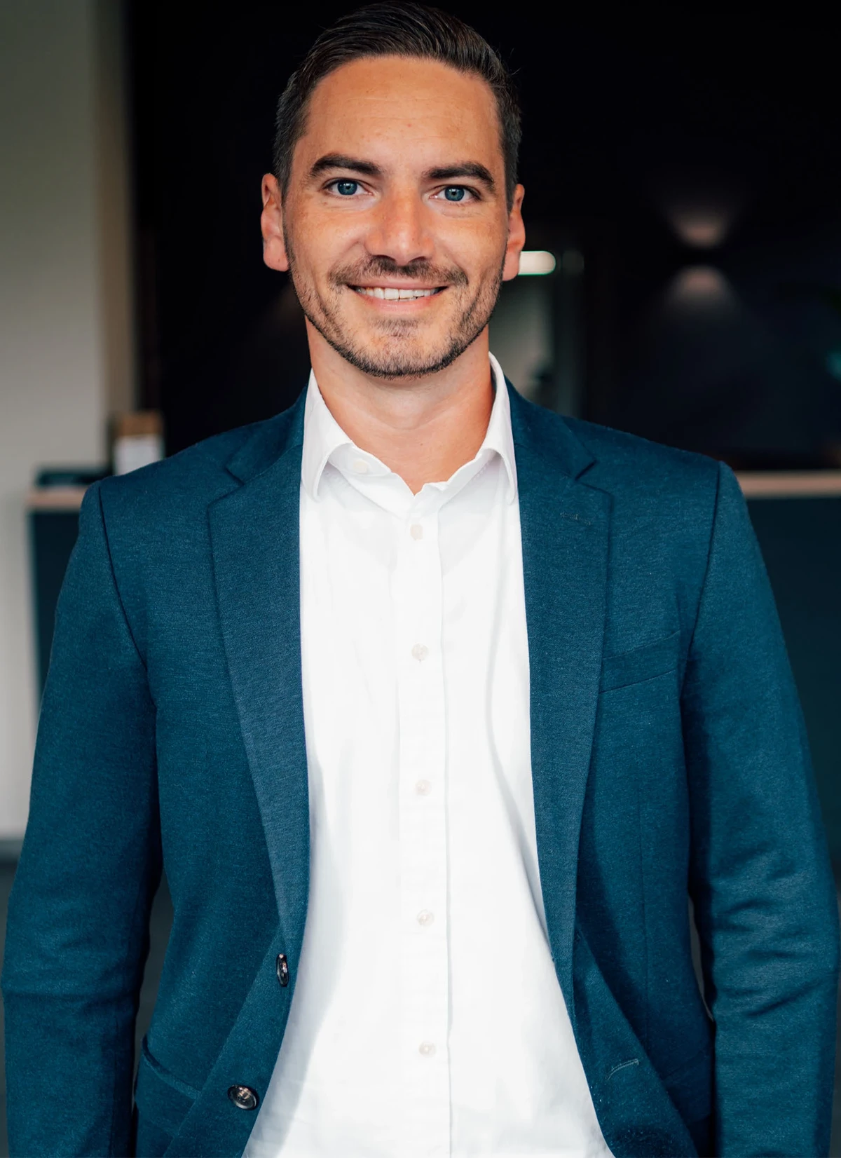 Portraitbild von Alexander Majewski